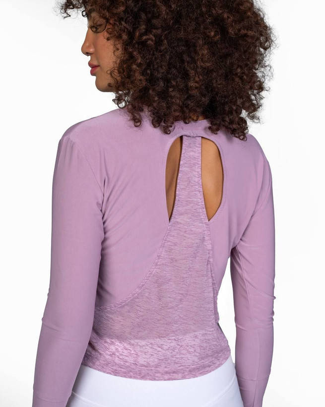 بلوز ورزشی آستین بلند زنانه پشت باز رنگ یاسی با ترکیب پارچه اسلپ